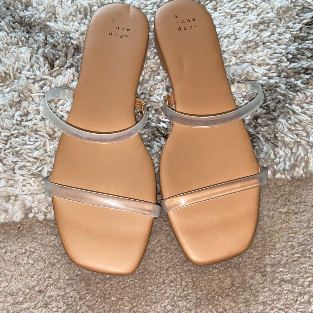 A NEW DAY NAKED SANDAL WITH CLEAR STRAPS 9.5 WIDE EUC